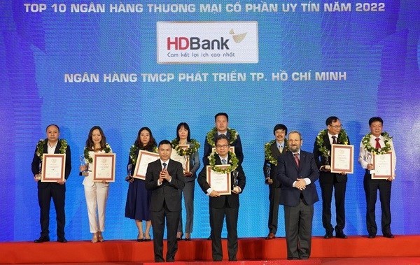 Объявлен топ-50 престижных и эффективных публичных компании VIX50 hinh anh 1