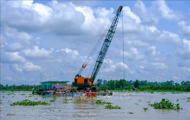 Устоичивое управление добычеи песка, смягчение последствии изменения климата в дельте реки Меконг hinh anh 1