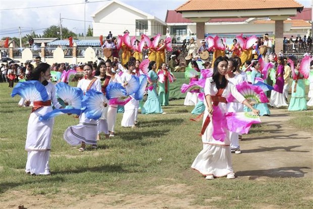 Тямы в провинции Ниньтхуан встречают традиционныи праздник Катэ 2022 hinh anh 2