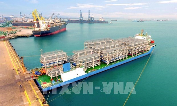 Положительное сальдо торгового баланса Вьетнама за четыре месяца составило 6,35 млрд. долл. США hinh anh 2