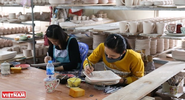 Традиционные ремесла – ресурсы для развития культурного туризма Ханоя hinh anh 1
