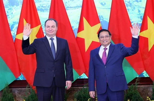 Премьер-министры договорились расширять отношения между Вьетнамом и Беларусью в потенциальных областях hinh anh 1